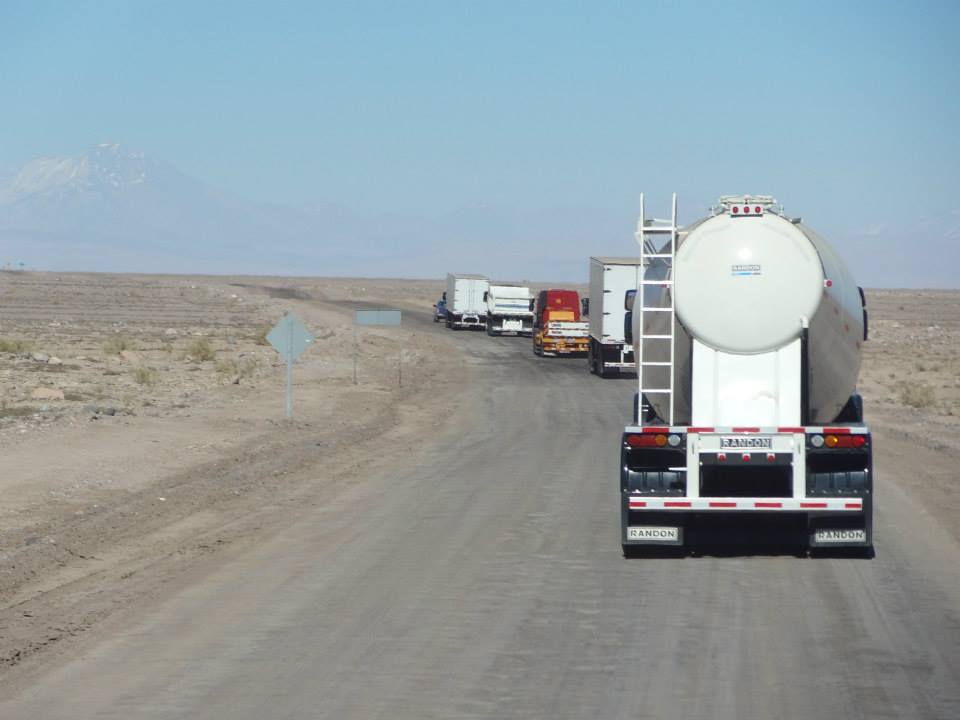 Imagem relacionada a Ford lança nova linha de caminhões no Deserto do Atacama