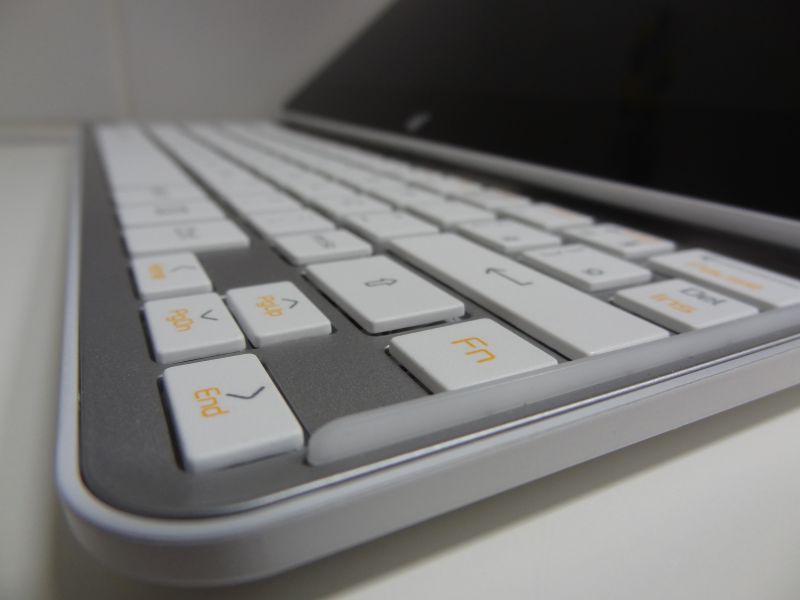 Imagem relacionada a Review: Notebook Conversível LG SlidePad H160