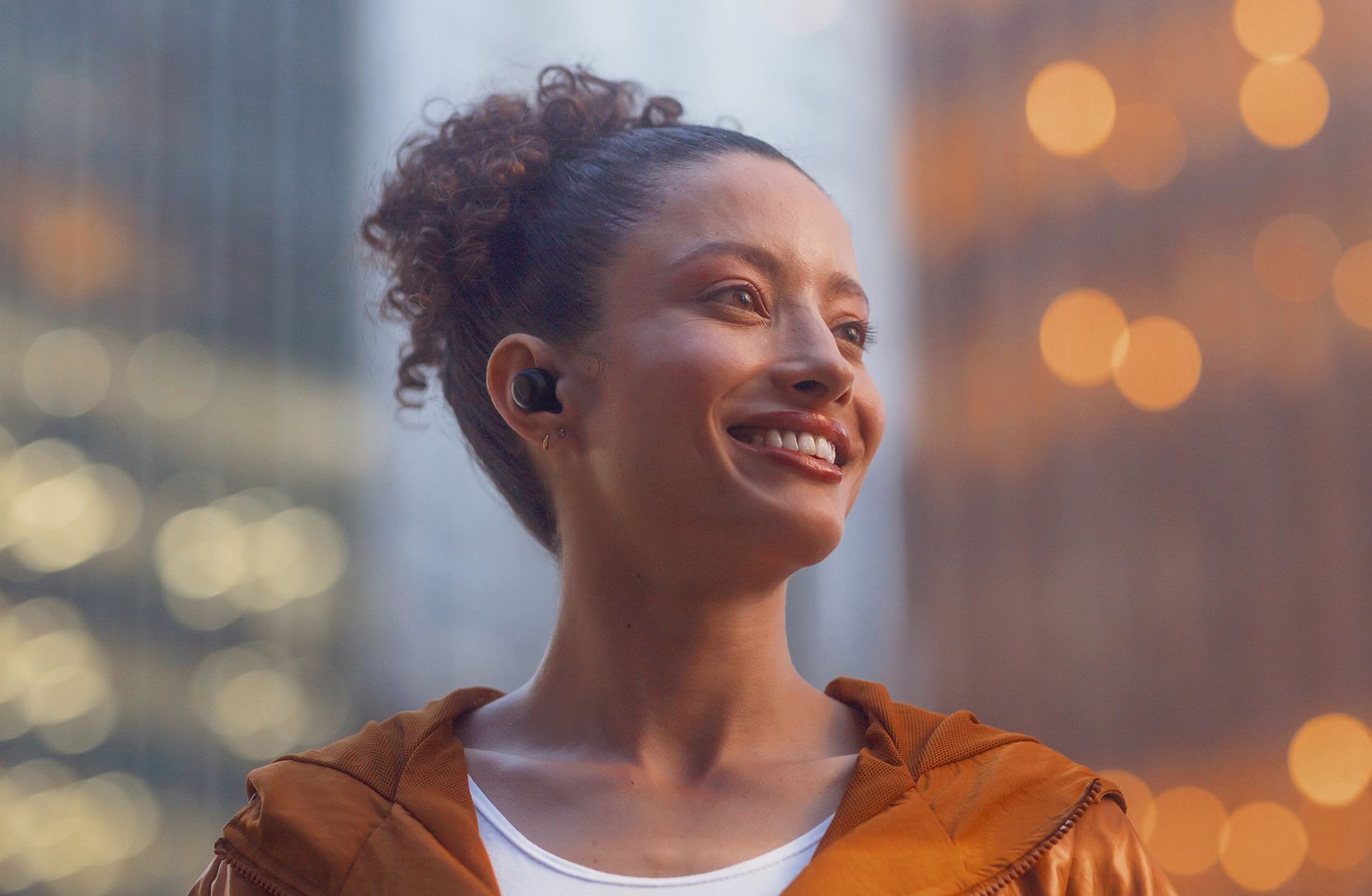 Imagem relacionada a Amazon Echo Buds chegam ao Brasil com a Alexa embutida