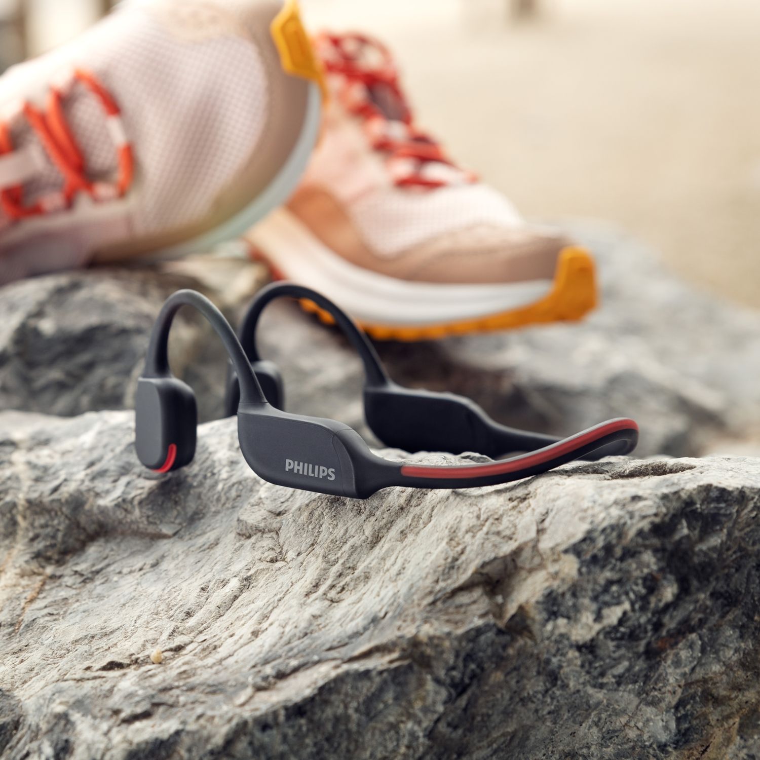 Imagem relacionada a Nova linha de fones de ouvido e caixas de som da Philips chegam ao Brasil