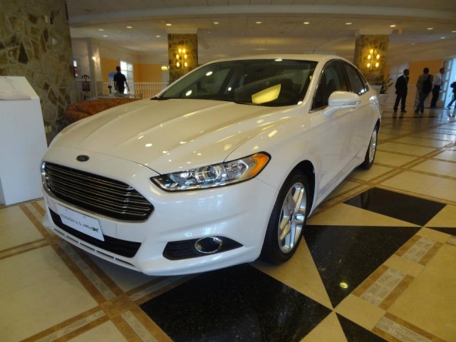 Imagem relacionada a Review AutoBlog: Dirigimos o Novo Fusion 2.5 Flex