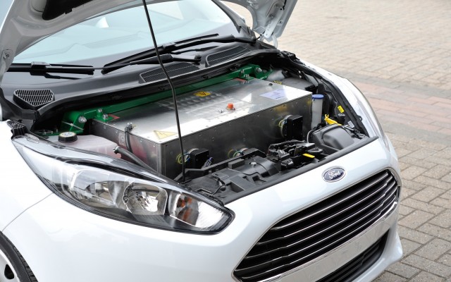 2013_ford_fiesta_ewheeldrive-6