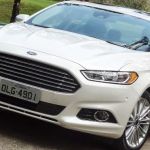 Imagem relacionada a Novo Ford Fusion Hybrid combina tecnologia de motores elétrico e combustão