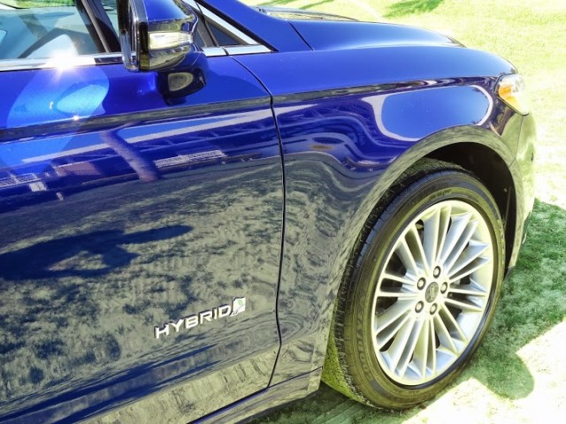 fusion-hybrid-autoblog-4