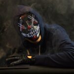 Imagem relacionada a 200 milhões de endereços de e-mail vazaram do Twitter, diz pesquisador