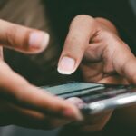 Imagem relacionada a 100 prompts para testar no ChatGPT, Bard, Claude ou qualquer outro IA