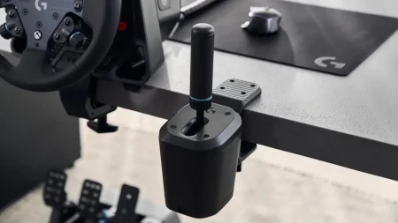 Imagem relacionada a Logitech G traz para o Brasil o RS Shifter & Handbrake