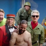 Imagem relacionada a Jackass 5 é confirmado e marca o retorno da franquia aos cinemas em 2026